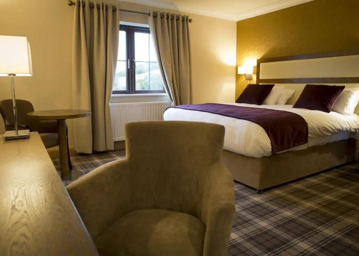 Flagstaff Lodge