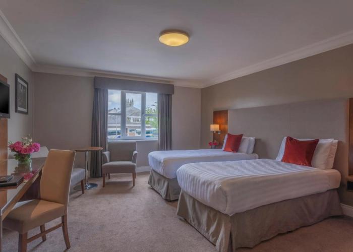 Canal Court Hotel