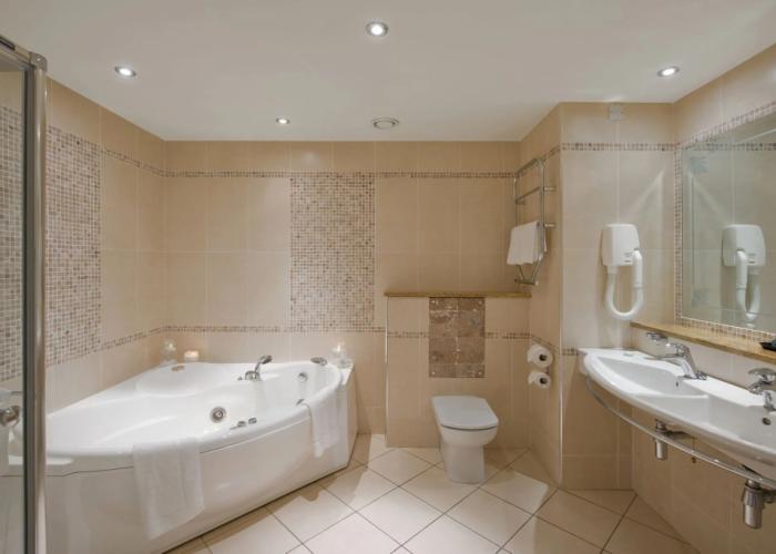 Canal Court Hotel