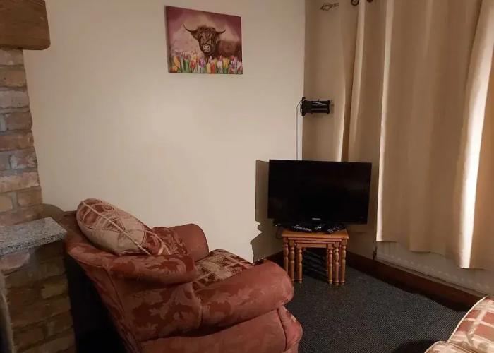 Foot of the Mournes - Cottage - Sleeps 4 - Parking
