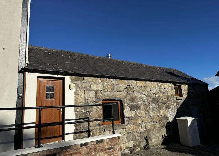 Cosy Barn Conversion in the Mournes