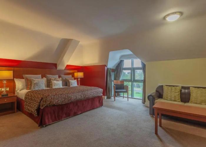 Silverbirch Hotel