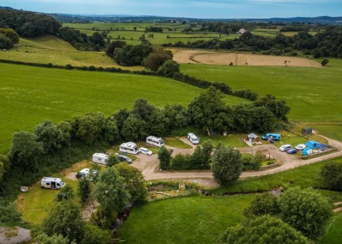 Cosy Pod-cabin Near Beautiful Landscape in Omagh