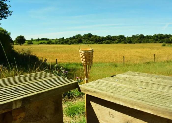 Cosy Pod-cabin Near Beautiful Landscape in Omagh
