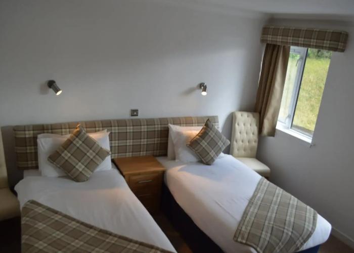 Loch Long Hotel