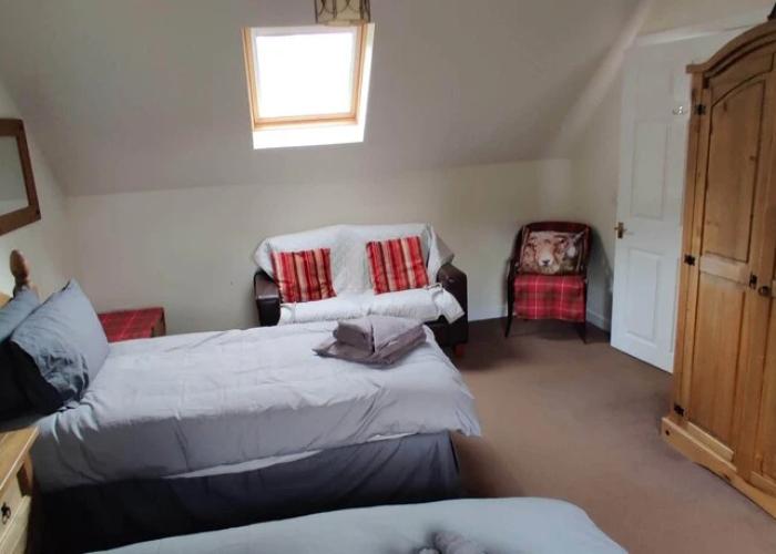 Ben Lomond Cottage - Loch Lomond and Arrochar Alps
