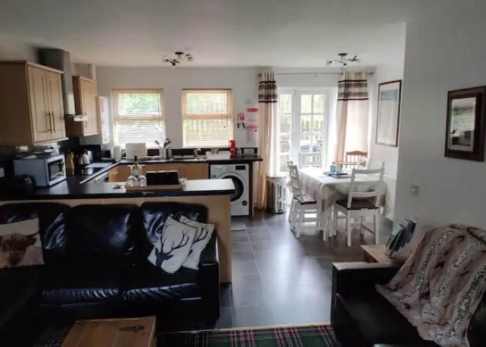 Ben Lomond Cottage - Loch Lomond and Arrochar Alps