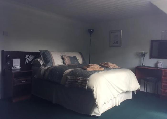 The Cnoc Hotel