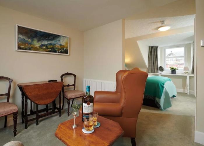 Downright Gabbler