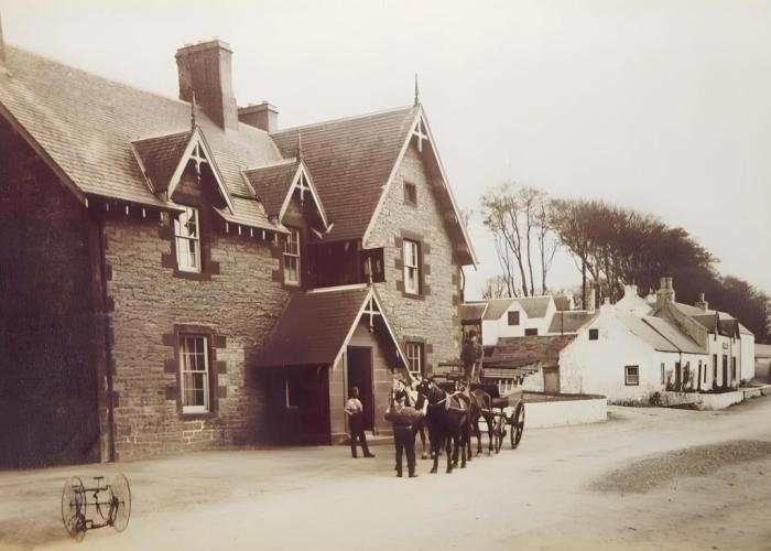 The Hopetoun Arms Hotel