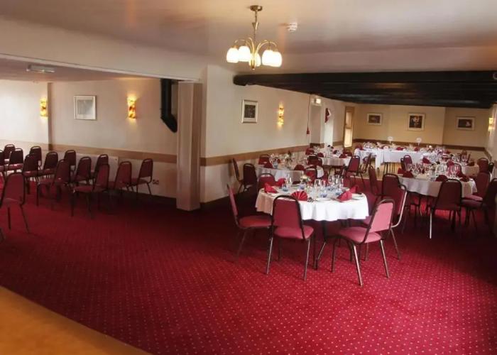 The Elphinstone Hotel