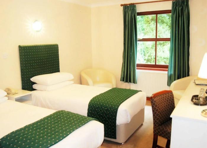 Kingswood Hotel