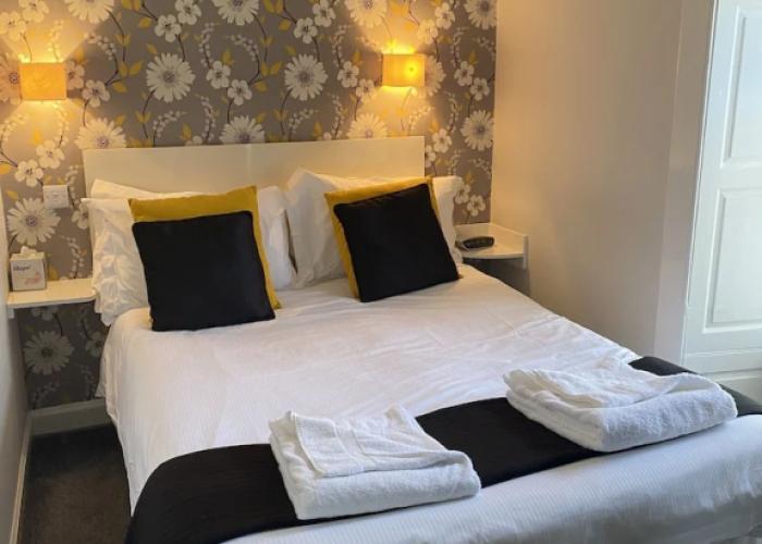 The Kings Arms Hotel