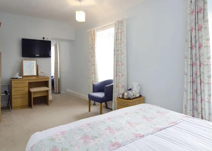 The Kings Arms Hotel