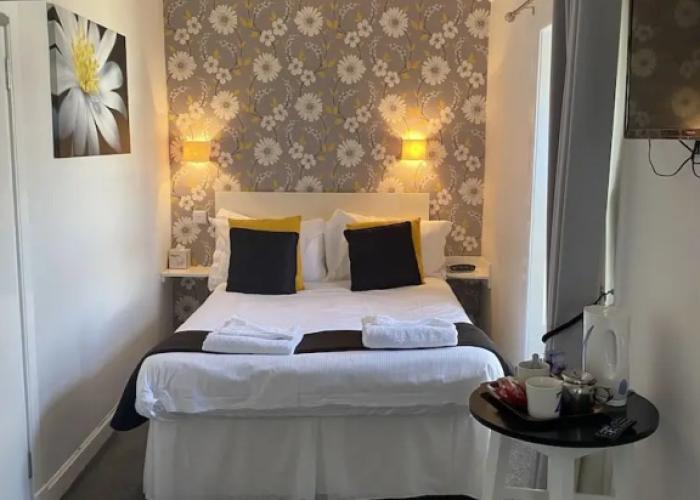 The Kings Arms Hotel