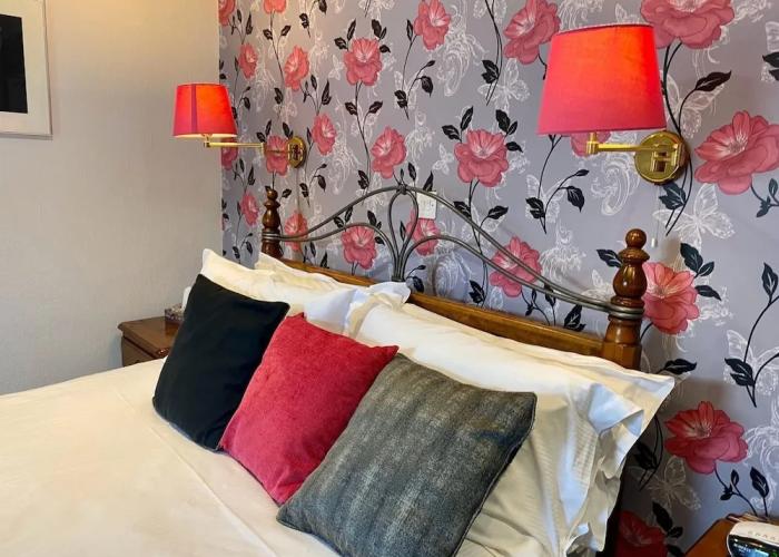 The Kings Arms Hotel