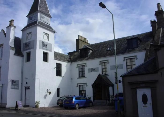 The Tower Gastro Pub & Apartments