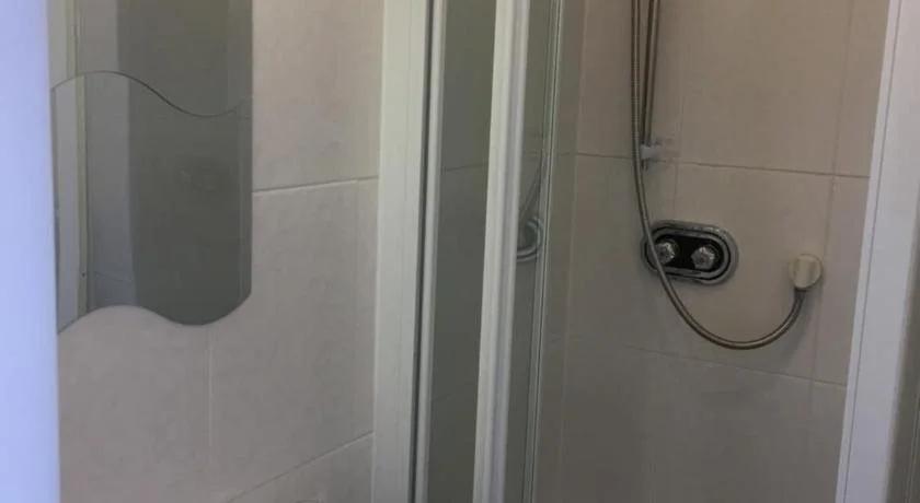 фото Comrie Hotel