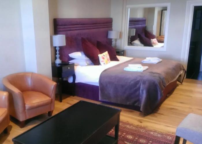Bayswell Park Hotel