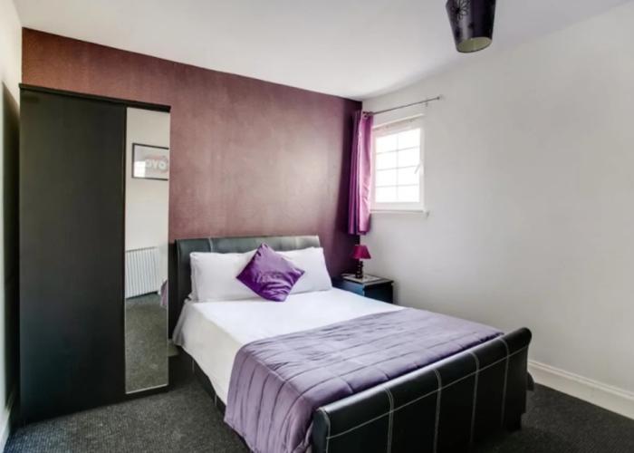 OYO Gin House Hotel