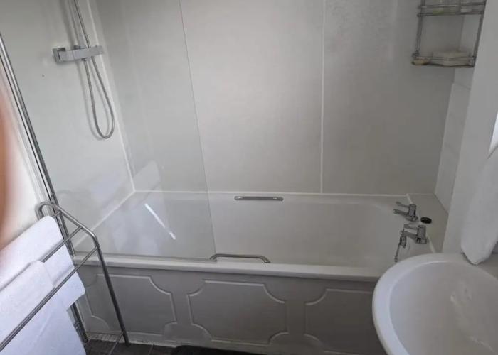 Ann St Short-term Stay, Greenock, United Kingdom