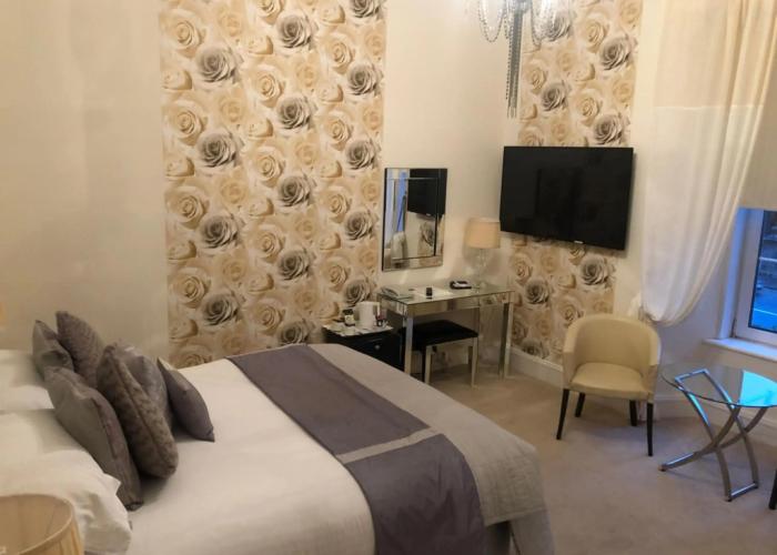 Avonbridge Hotel