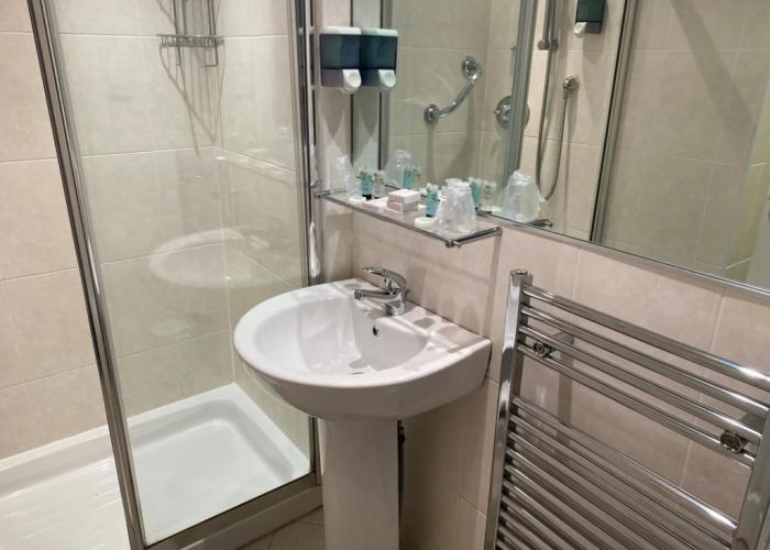 Avonbridge Hotel