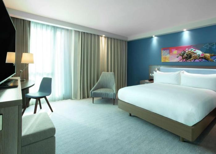 Hampton by Hilton Hamilton Park