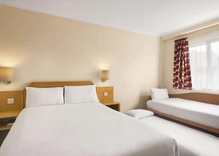 Days Inn Hamilton