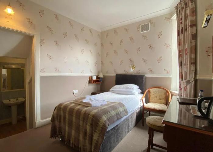 The Kings Arms Hotel