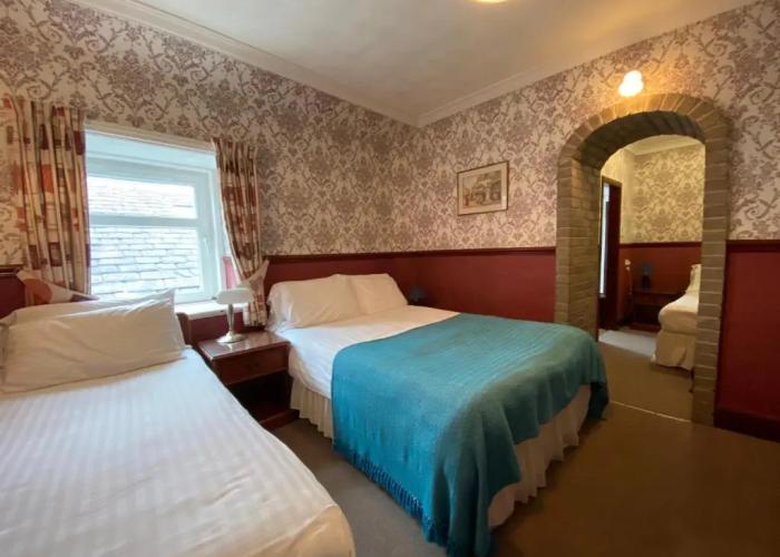 The Kings Arms Hotel