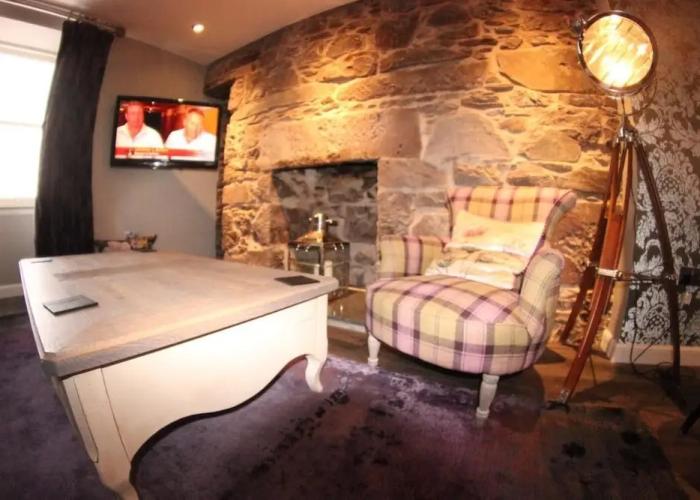 Shorehead Guest House
