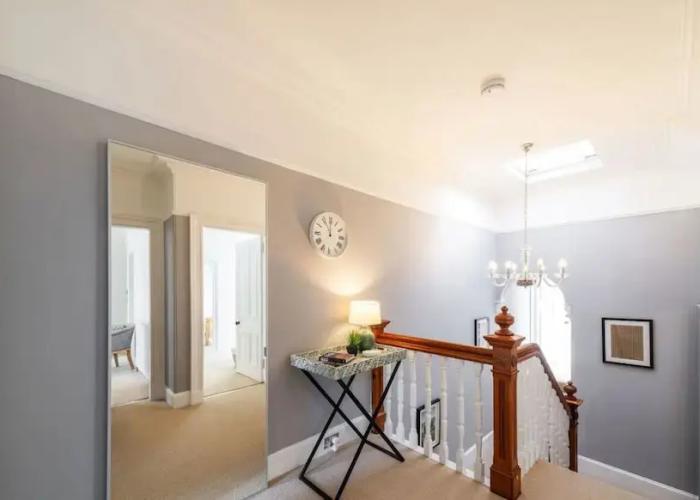 Sunnybrae House Seaside Family-friendly Getaway in Stonehaven With Hot Tub