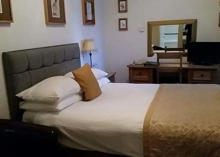 The Royal Hotel Tain