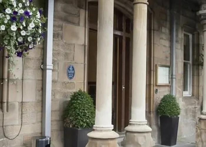The Royal Hotel Tain