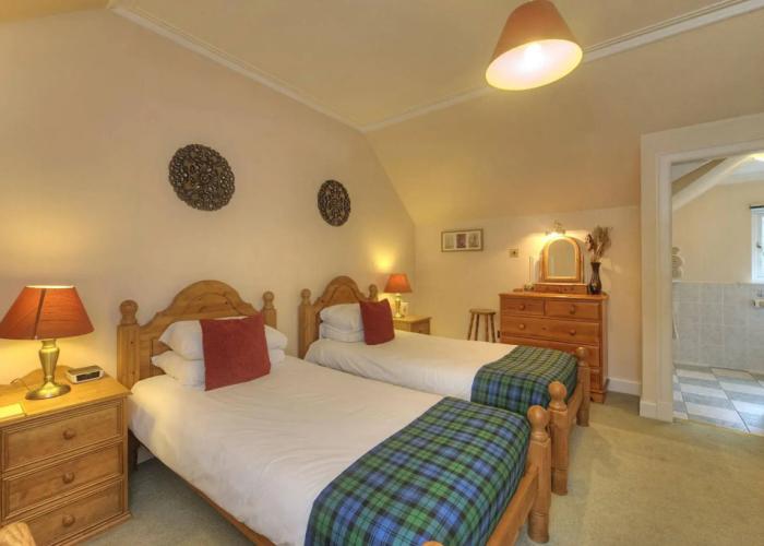 Knap Guest House