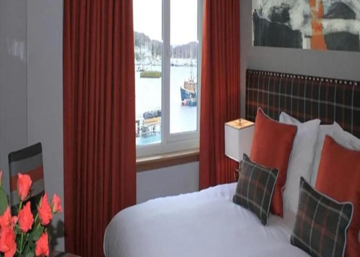 Anchor Hotel