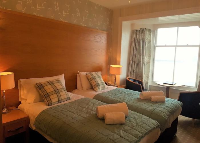 Gwesty'r Marine Hotel & Spa