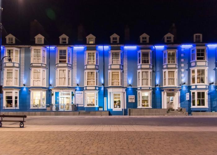 Gwesty'r Marine Hotel & Spa