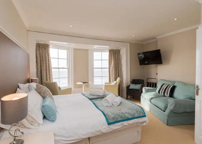 46 Marine Terrace