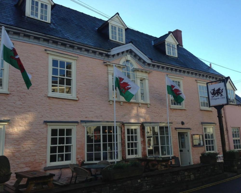 Dragon Inn Crickhowell
