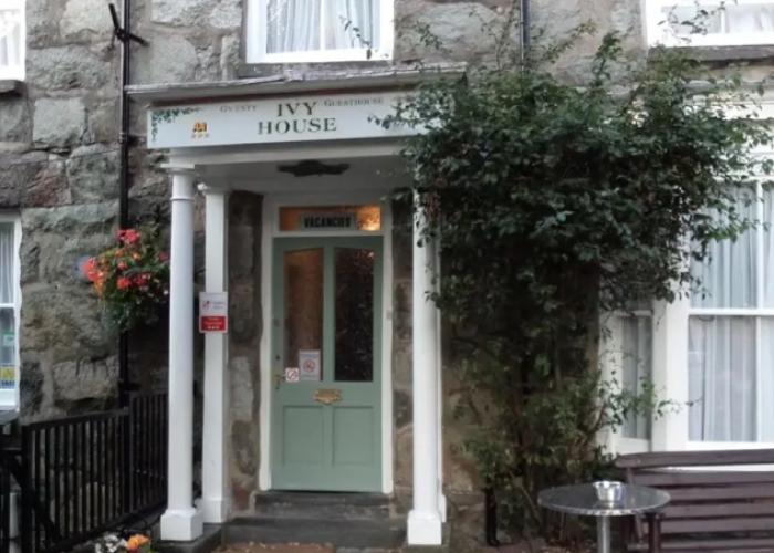 Ivy House