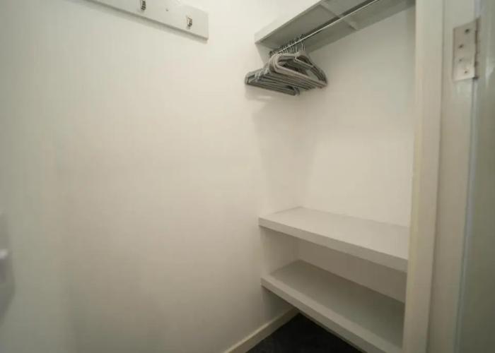 Immaculate 1-bed Apartment in Merthyr Tydfil