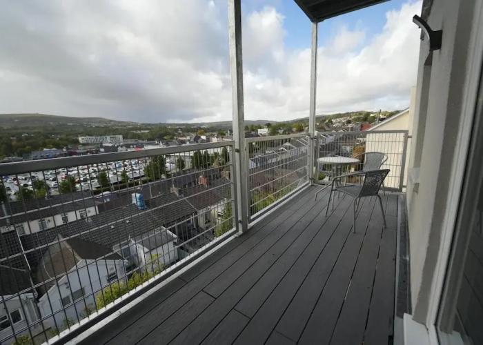 Immaculate 1-bed Apartment in Merthyr Tydfil