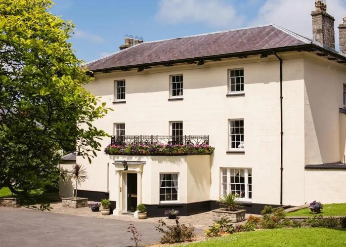 Portclew House
