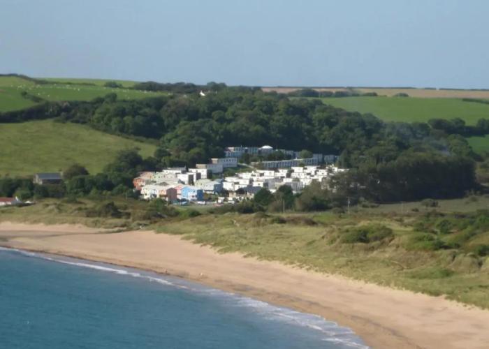 Freshwater Bay Holiday Cottages