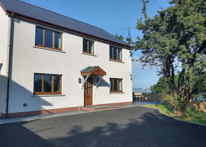Martello View - 3 Bedroom - Llanreath