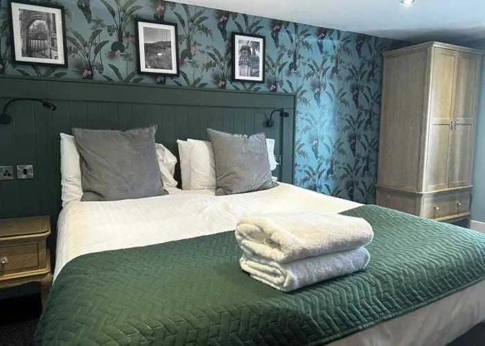 Golden Fleece Inn Tremadog