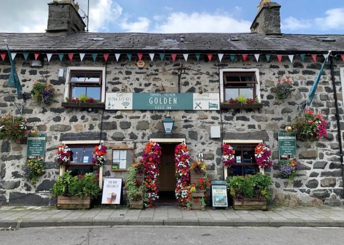 Golden Fleece Inn Tremadog