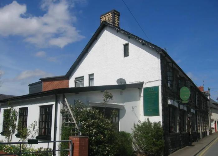 The Horseshoe Guesthouse
